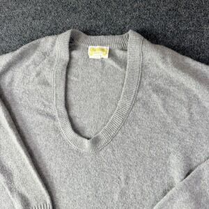 Yummy Sweater Womens Large Pink Tight Knit Cozy Everyday Wear Classic Round Neck